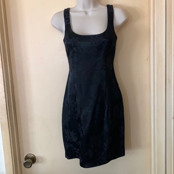 Moda International black brocade sheath dress size 2 - Picture 1 of 10